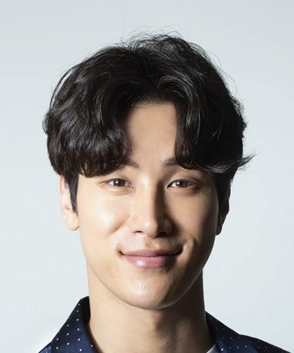 Kwak Yong Hwan